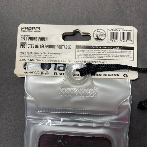 Propel Paddle Gear Waterproof Floating Cell Phone Pouch, Brand New - Picture 4 of 5